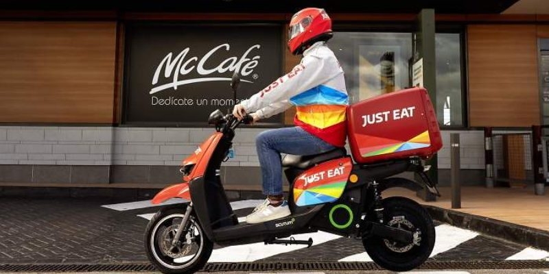 Just Eat e McDonalds celebram sua aliança