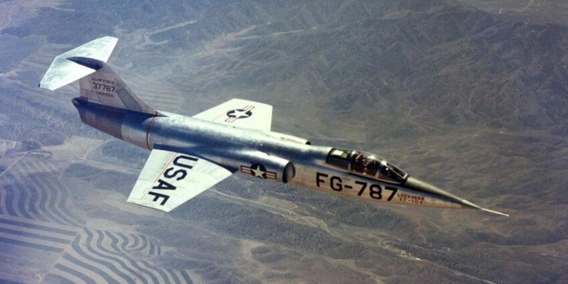 Soldados dos EUA treinam com War Thunder